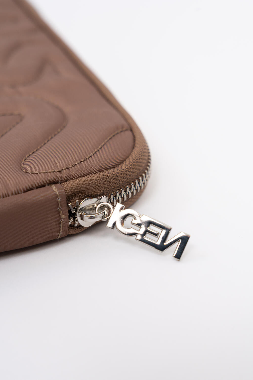 Swirl computer sleeve 15-16” - brun